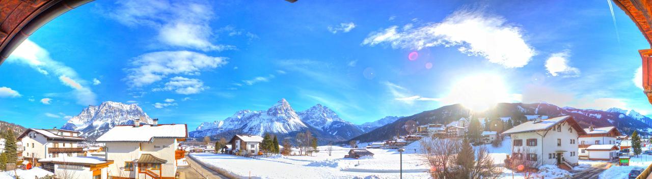 Gaestehaus Maria Lermoos Exteriör bild